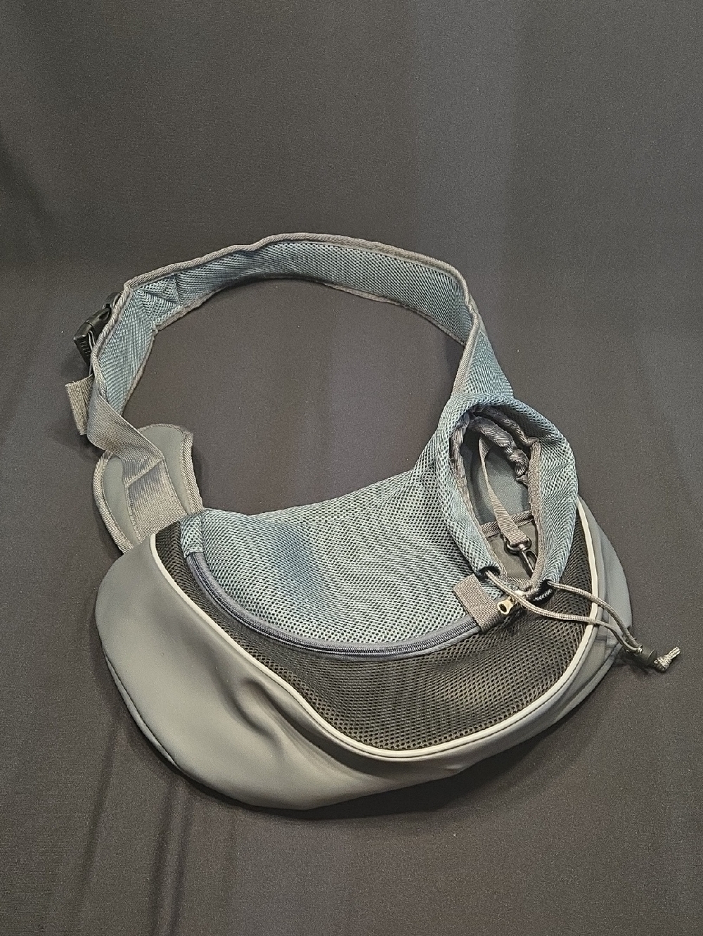 Yudodo Mech Pet Carrier Sling Bag for Small dogs/cats